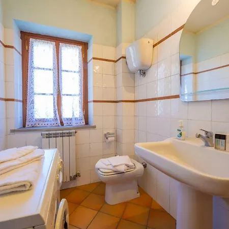 Noce, Mandorlo, Nespolo, Mora, Fragola Appartement